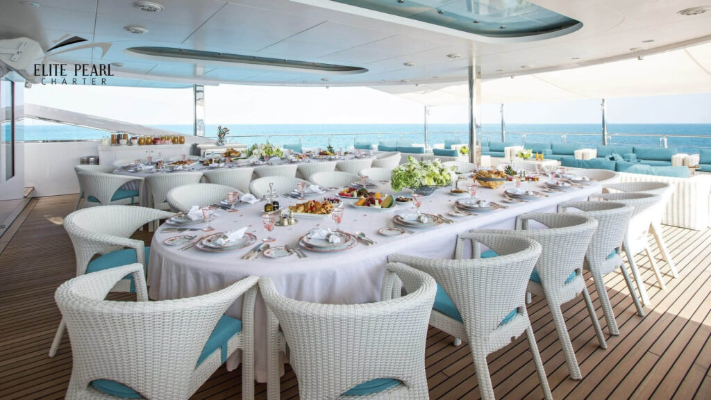 Elite-Luxury-Yacht-Slide-7.jpg